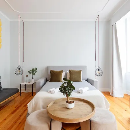 Pleasant Shared In The Historic Center Of Guest house Lisbon